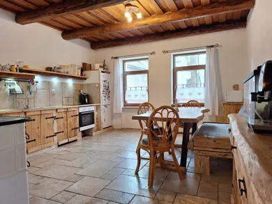 Na predaj dom, 295 m², Nemecká, Zámostie