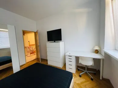 Byty na prenájom 1-izbový, Trnava · €350