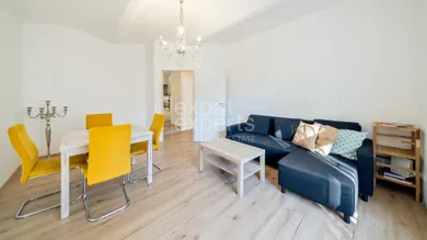 Apartments for rent, 2-room in Bratislava-Staré Mesto · €800