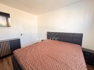 Na predaj 3-izbový byt, 75 m², Bratislava-Podunajské Biskupice
