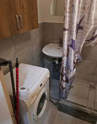 Na predaj 1-izbový byt, 28 m², Bratislava-Vajnory, Rybničná