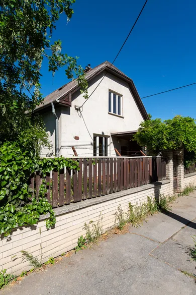 Na predaj 4-izbový dom, 98 m², Košice-Sever, Sládkovičová 30