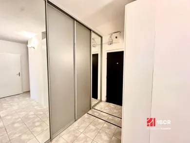Na prenájom 3-izbový byt, 70 m², Bratislava-Podunajské Biskupice