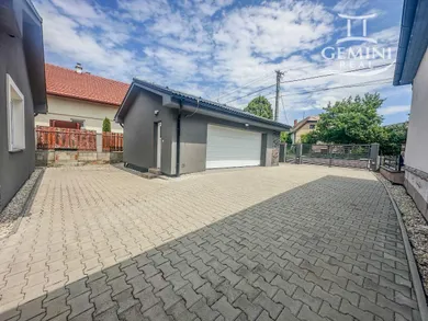 Na predaj 4-izbový dom, 167 m², Vidiná, Zvolenská
