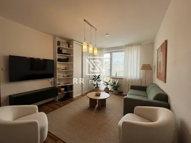 Byty na predaj 3-izbový, Košice-Dargovských hrdinov · €178 000