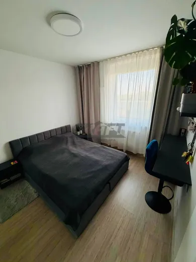 Na prenájom 2-izbový byt, 44 m², Bratislava-Ružinov, Hraničná