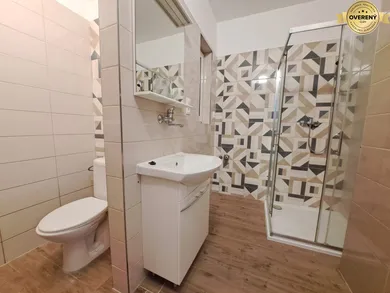 Na prenájom 3-izbový byt, 100 m², Poprad, Námestie sv. Egídia