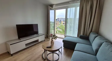 Na prenájom 2-izbový byt, 60 m², Bratislava-Ružinov, Bajkalská