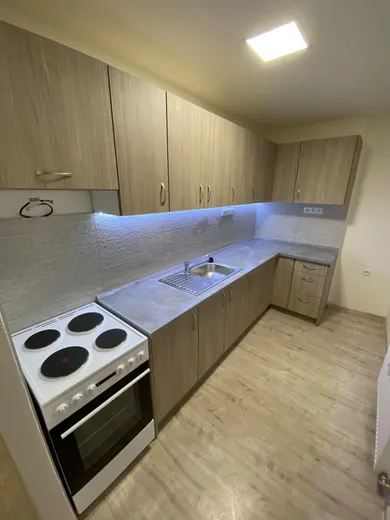 Byty na predaj 2-izbový, Handlová · €69 990