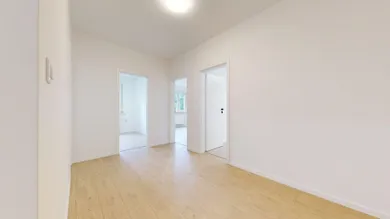 Na predaj 3-izbový byt, 65 m², Bratislava-Petržalka, Osuského