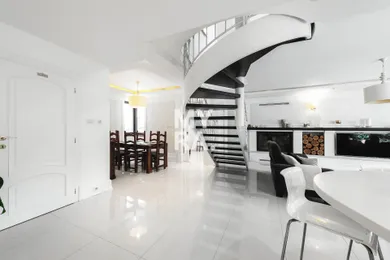 Na predaj 7-izbový dom, 240 m², Prešov