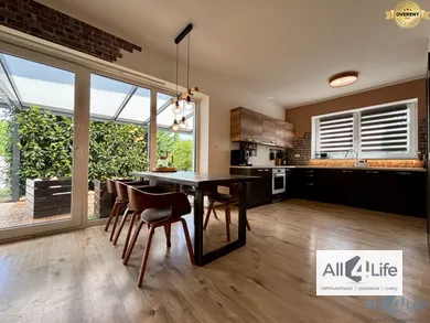 Na predaj 4-izbový dom, 104 m², Horná Streda