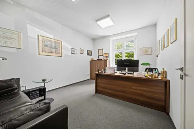 Na predaj 5-izbový byt, 128 m², Bratislava-Staré Mesto