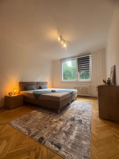 Na prenájom 1-izbový byt, 35 m², Nové Zámky, T. G. Masaryka