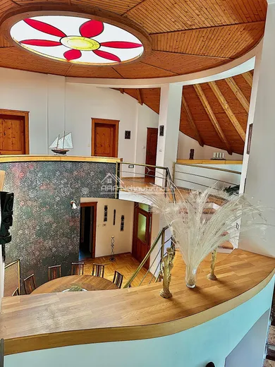 Na predaj 7-izbový dom, 550 m², Dunajská Streda
