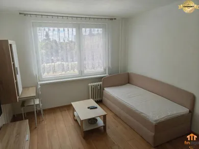 Na prenájom 1-izbový byt, 19 m², Nitra, Trieda Andreja Hlinku
