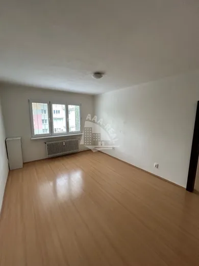 Na predaj 2-izbový byt, 61 m², Banská Bystrica, Švermova
