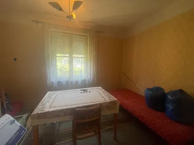 Na predaj 4-izbový dom, 110 m², Zlatná na Ostrove