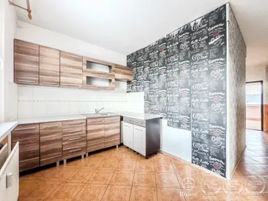 Na predaj 4-izbový byt, 84 m², Fiľakovo