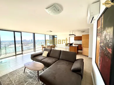 Mieszkania na wynajem, 4-pokojowe, Bratislava-Nové Mesto · €1900
