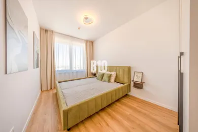 Na prenájom 2-izbový byt, 50 m², Bratislava-Ružinov, Mlynské nivy