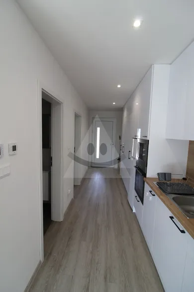 Na prenájom 2-izbový byt, 40 m², Liptovská Štiavnica