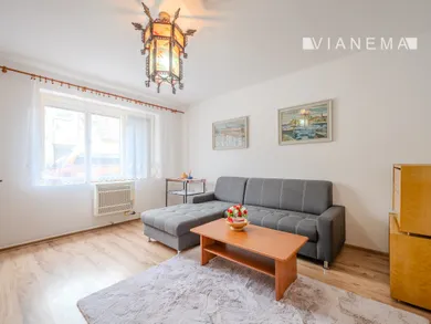 Domy na sprzedaż, 3-pokojowe, Trnava · €259 900