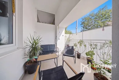 Na predaj 2-izbový byt, 53 m², Hlohovec, Petra Jilemnického