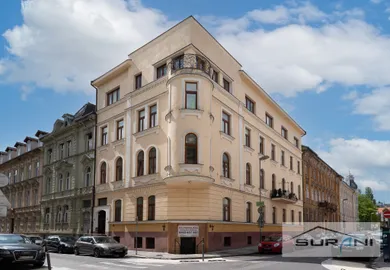 Na prenájom 2-izbový byt, 90 m², Bratislava-Staré Mesto, Sládkovičova