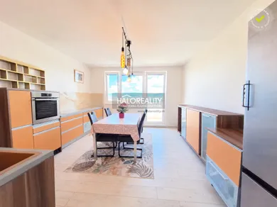 Na predaj 2-izbový byt, 64 m², Bratislava-Devínska Nová Ves