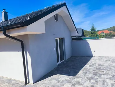 Na predaj dom, 86 m², Podhorany