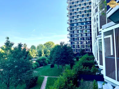 Na predaj komerčné, 118 m², Bratislava-Nové Mesto, Račianska