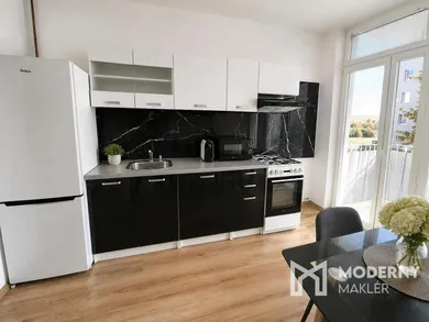 Kiadó lakások, 1-szobás, Poprad · €500