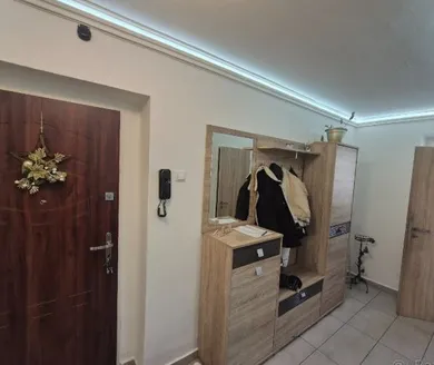 Na predaj 3-izbový byt, 58 m², Komárno, Sústružnícka ul.