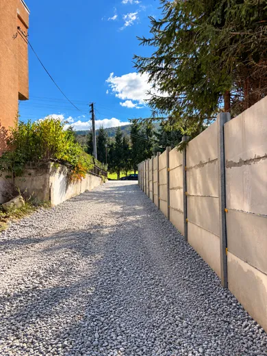 Na predaj pozemok, 686 m², Buková