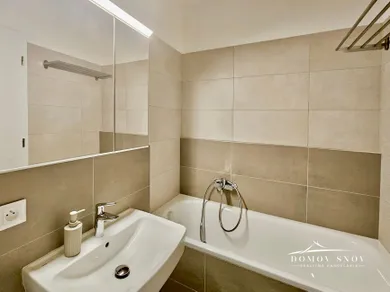Na prenájom 2-izbový byt, 50 m², Trnava, Cukrová ulica