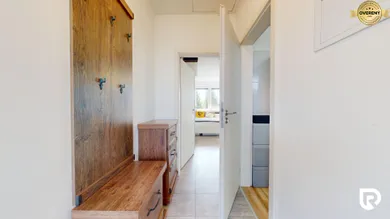 Na predaj 1-izbový byt, 38 m², Bratislava-Podunajské Biskupice