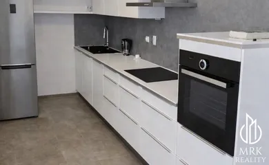 Na predaj 2-izbový byt, 95 m², Bratislava-Karlova Ves, Kresánkova