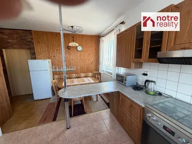 Na predaj 3-izbový byt, 98 m², Lučenec, J. Wolkra