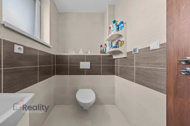 Na predaj 4-izbový dom, 100 m², Dunajská Streda, Dunajská