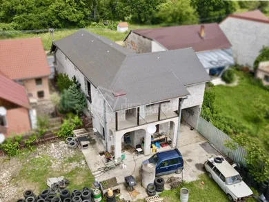 Na predaj dom, 250 m², Lučenec, Garbiarska
