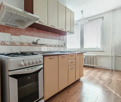 Na predaj 3-izbový byt, 78 m², Nitra, Ľudovíta Okánika