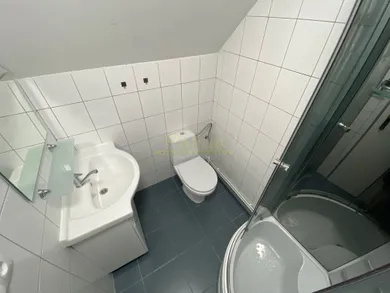 Na prenájom byt v Piešťany · €300 · Čiastočná rekonštrukcia