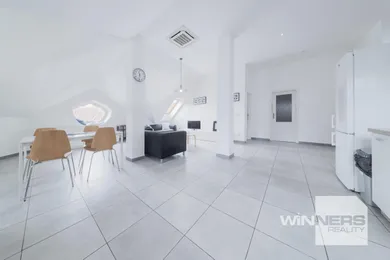 Na prenájom 3-izbový byt, 91 m², Košice-Staré Mesto, Kováčska