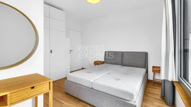 Na prenájom 3-izbový byt, 65 m², Bratislava-Karlova Ves, Rudolfa Mocka