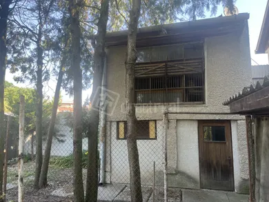 Na predaj dom, Šurany, Hollého