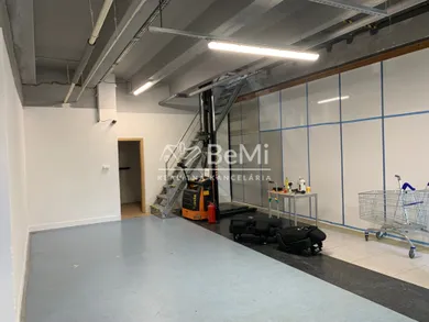 Na prenájom komerčné, 220 m², Žilina