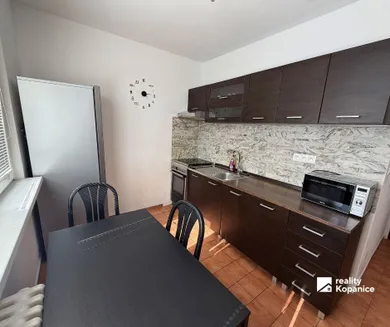 Na predaj 2-izbový byt, 53 m², Bratislava-Ružinov, Rezedová