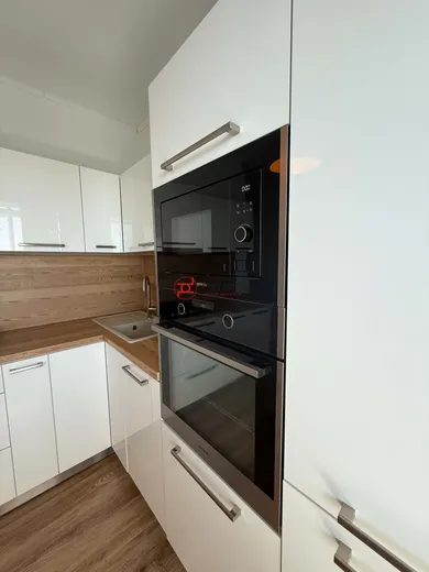 Na predaj 2-izbový byt, 65 m², Nitra, Banicova