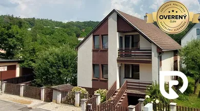 Domy na sprzedaż, 5-pokojowe, Trenčín · €495 000